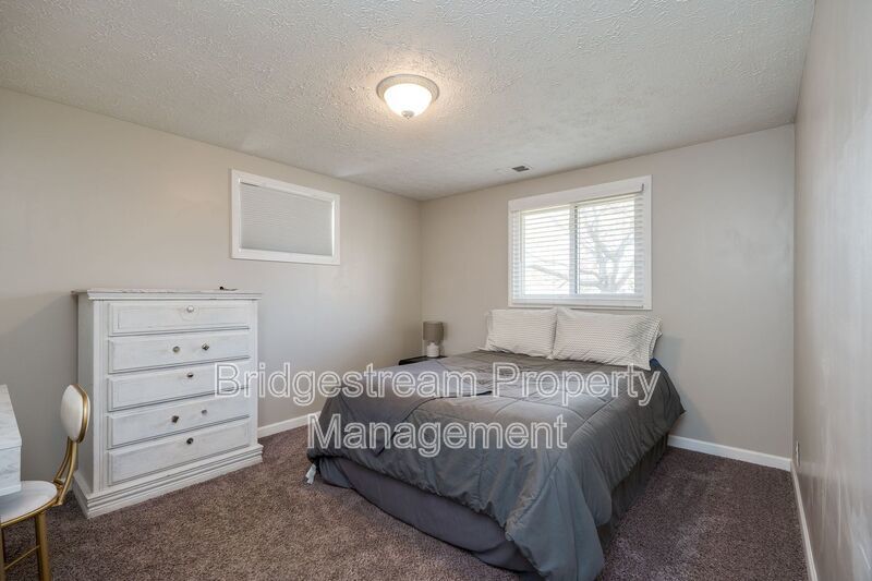 Charming, Fully Renovated 3-Bedroom Home in Xenia property image