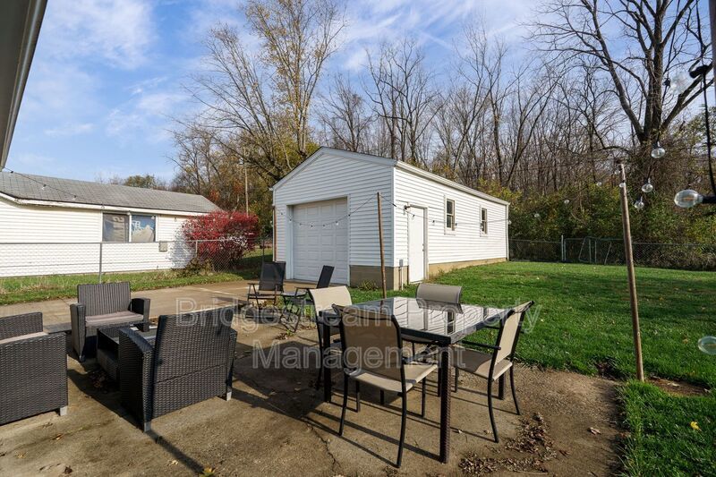 Charming, Fully Renovated 3-Bedroom Home in Xenia property image