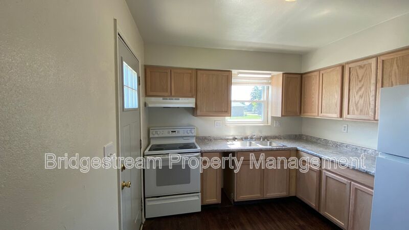 Cozy 2 Bed Apartment in West Milton Now Available property image