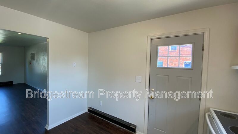 Cozy 2 Bed Apartment in West Milton Now Available property image