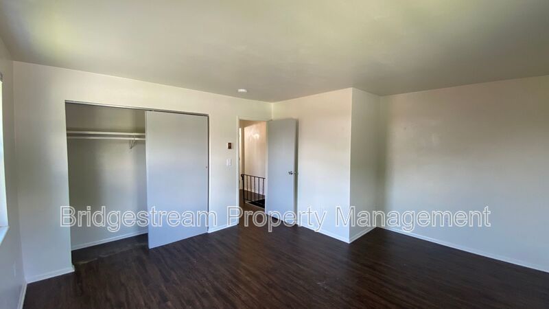 Cozy 2 Bed Apartment in West Milton Now Available property image
