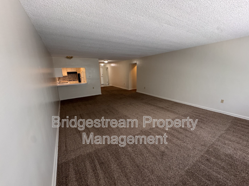 Spacious 2 Bed, 2 Bath Apartment in West Dayton property image