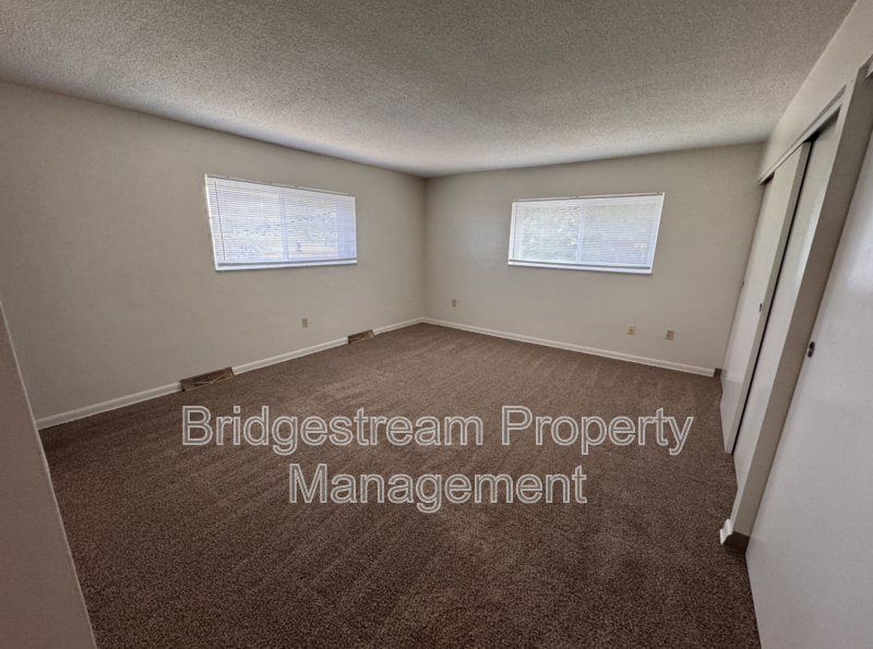 Spacious 2 Bed, 2 Bath Apartment in West Dayton property image