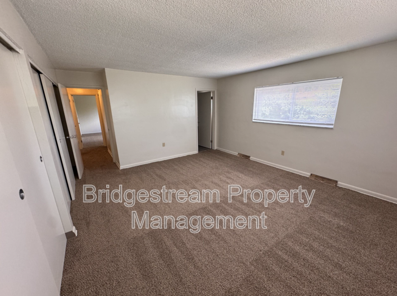 Spacious 2 Bed, 2 Bath Apartment in West Dayton property image