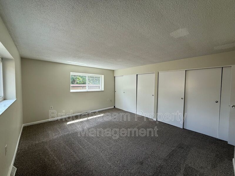 Spacious 2 Bed, 2 Bath Apartment in West Dayton property image