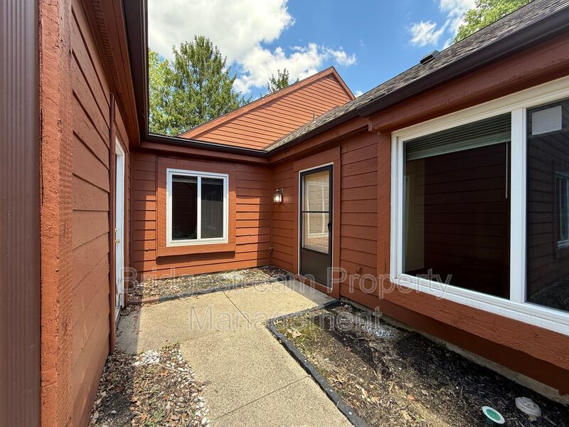 Cozy 2 Bed, 1.5 Duplex in Trotwood Now Available property image