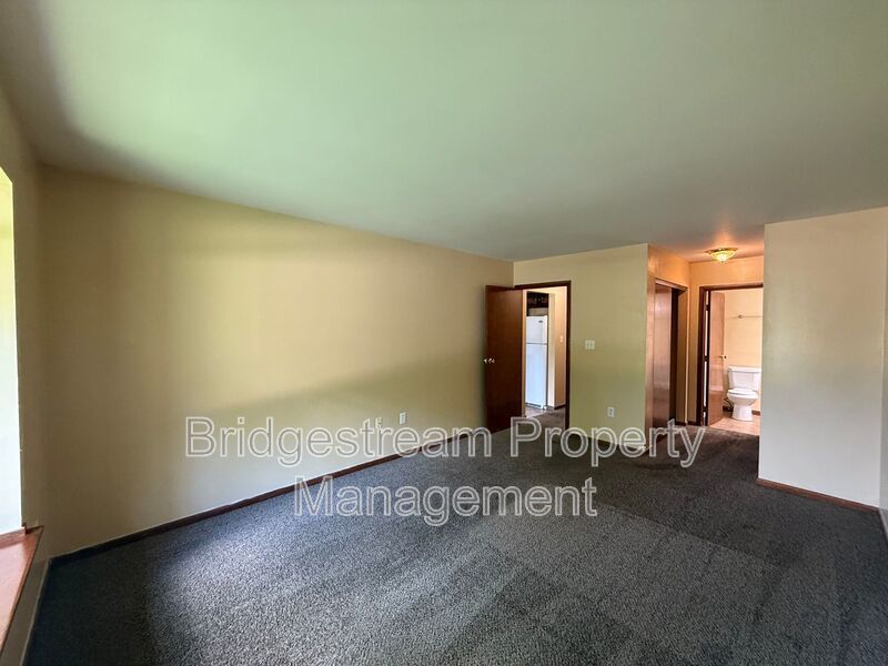 Cozy 2 Bed, 1.5 Duplex in Trotwood Now Available property image