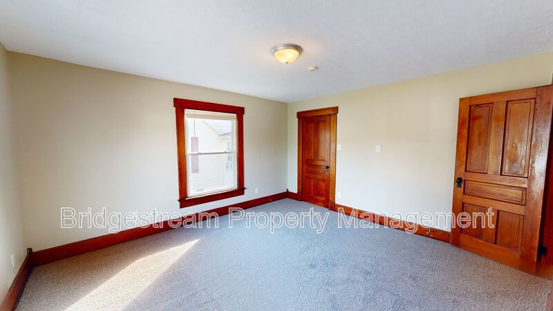 3 Bedroom, 1.5 bath home with 2 car detached garage and basement in Brookville property image