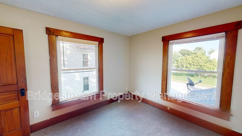 3 Bedroom, 1.5 bath home with 2 car detached garage and basement in Brookville property image