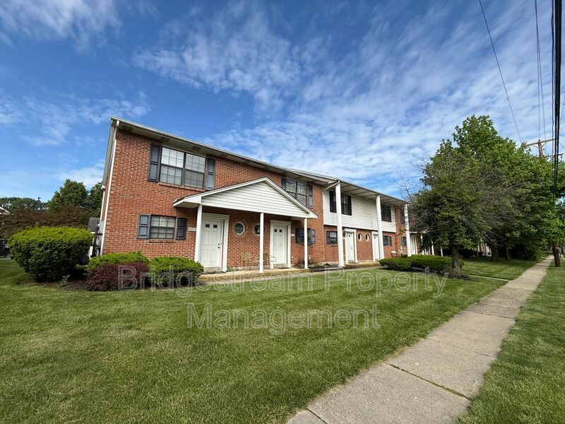 Cozy 2 Bed, 2.5 Bath Townhome in Kettering Now Available property image