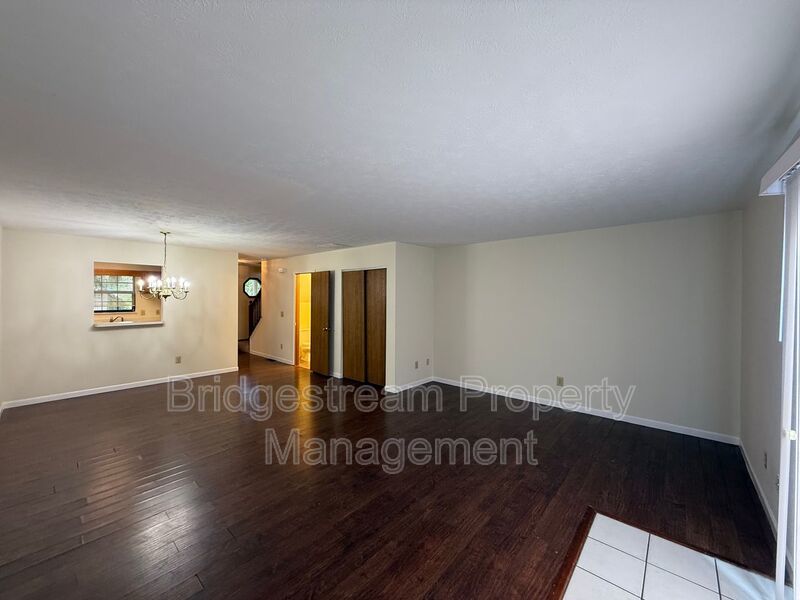 Cozy 2 Bed, 2.5 Bath Townhome in Kettering Now Available property image
