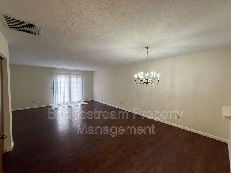 Cozy 2 Bed, 2.5 Bath Townhome in Kettering Now Available property image