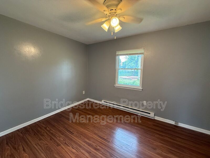 Cozy 3 Bed, 1 bath Home in Kettering property image