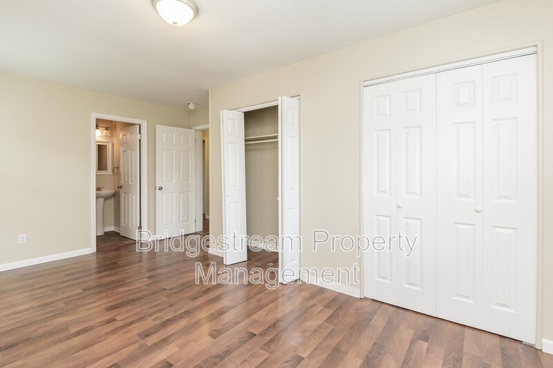 Beautiful 4 Bed, 2 Bath Home in Franklin property image