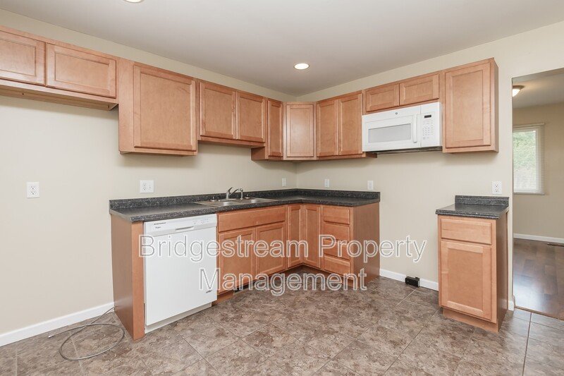 Beautiful 4 Bed, 2 Bath Home in Franklin property image