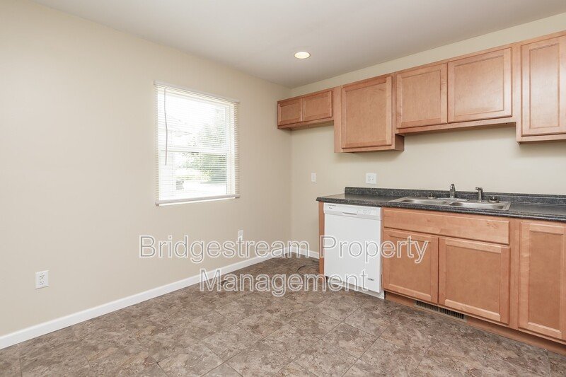 Beautiful 4 Bed, 2 Bath Home in Franklin property image