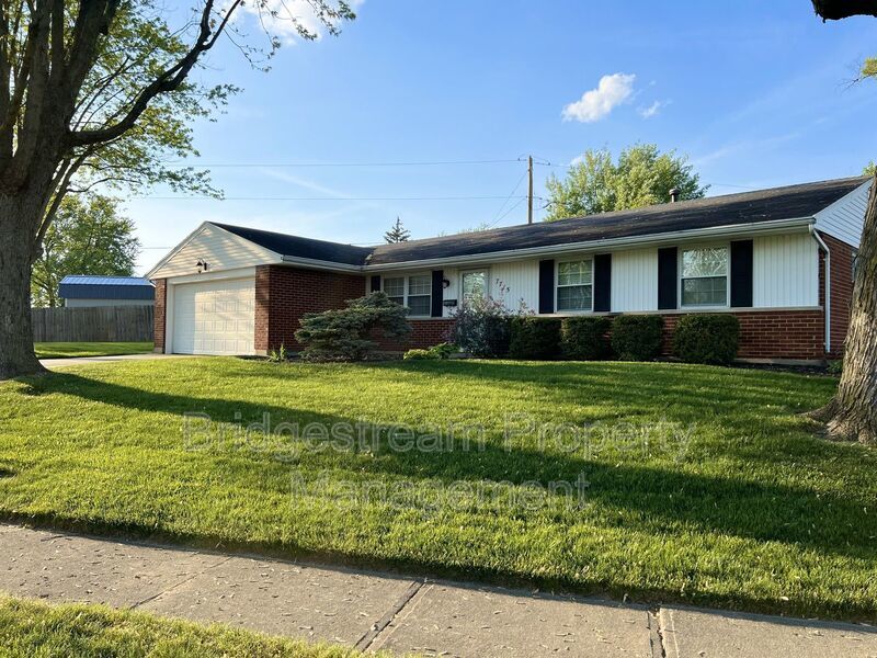 STUNNING, updated 3 bed, 1.5 bath ranch style home in Huber Heights near Rushmore Elementary property image