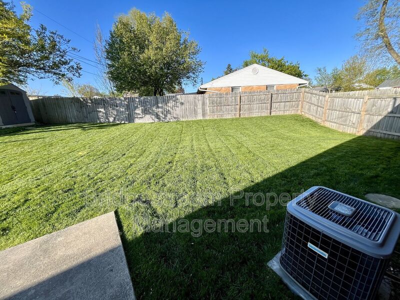 STUNNING, updated 3 bed, 1.5 bath ranch style home in Huber Heights near Rushmore Elementary property image