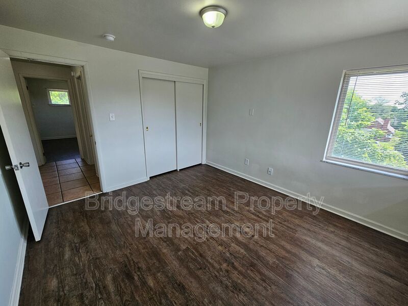 Cozy 2 Bed, 1 Bath Apartment Now Available property image
