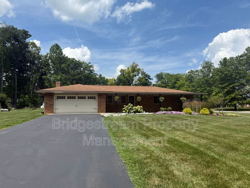 Beautiful 3 Bed, 2 Bath Home in Beavercreek Now Available property image