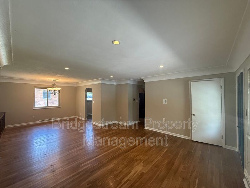 Beautiful 3 Bed, 2 Bath Home in Beavercreek Now Available property image