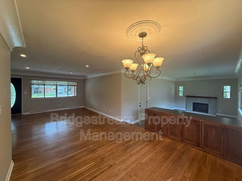 Beautiful 3 Bed, 2 Bath Home in Beavercreek Now Available property image