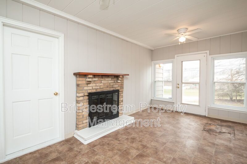 Spacious 2 Bed, 1 Bath Home in Franklin property image