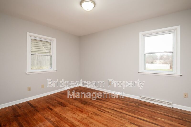 Spacious 2 Bed, 1 Bath Home in Franklin property image