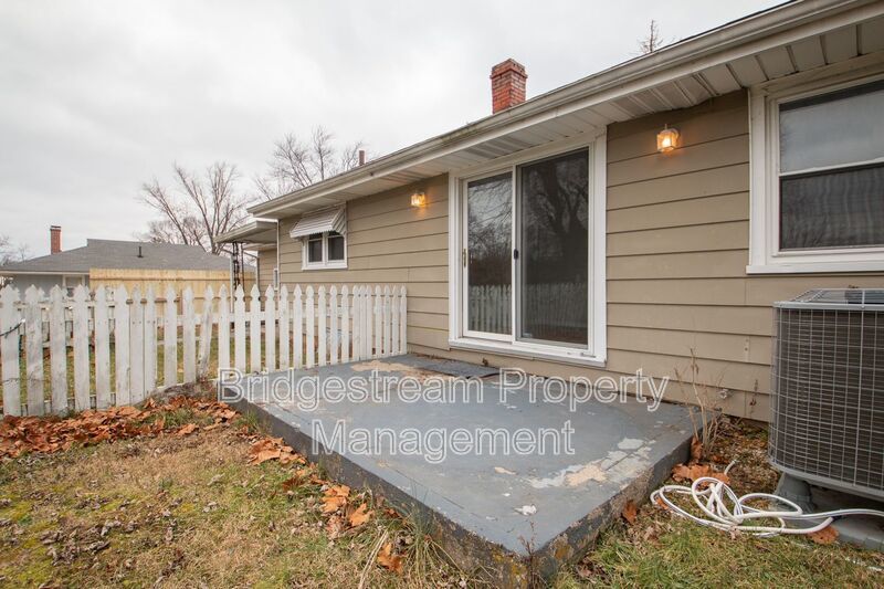 Spacious 2 Bed, 1 Bath Home in Franklin property image