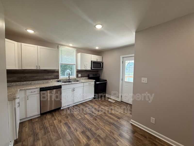 Cozy 3 Bed, 1 Bath Home in Troy Now Available property image