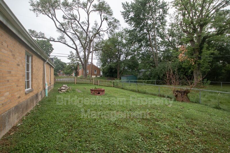 Cozy 1 Bedroom Apartment in Oakwood property image