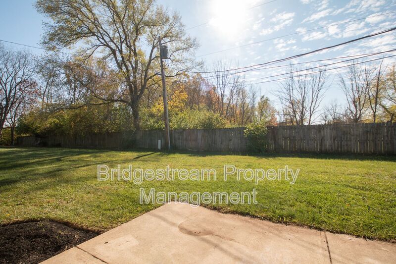 Cozy 2 Bed, 1 Bath Ranch Style in Huber Heights property image
