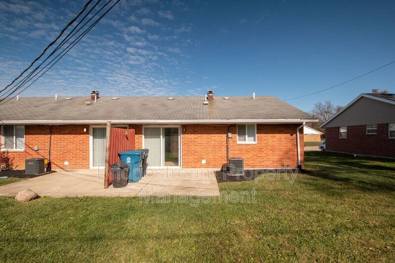 Cozy 2 Bed, 1 Bath Ranch Style in Huber Heights property image