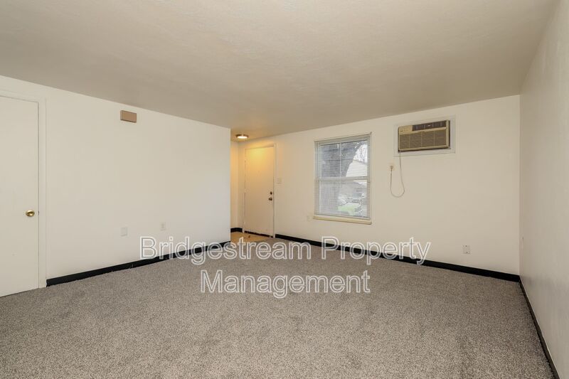 Cozy 1 Bed, 1 Bath Townhome in Fairborn property image