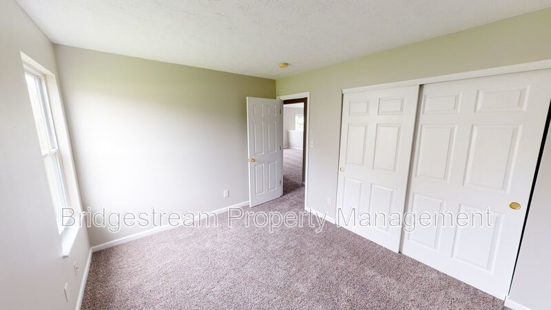 Spacious 3 Bed, 2 Bath Home with 2 Car Garage in Franklin property image