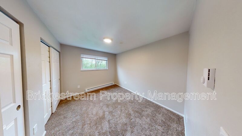 Newly Renovated 2 Bed 1 Bath Apartment In Miamisburg! property image