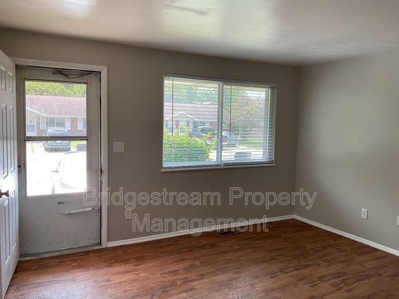 Cozy 2 Bed, 1 Bath Ranch Style Apartment in Huber Heights property image