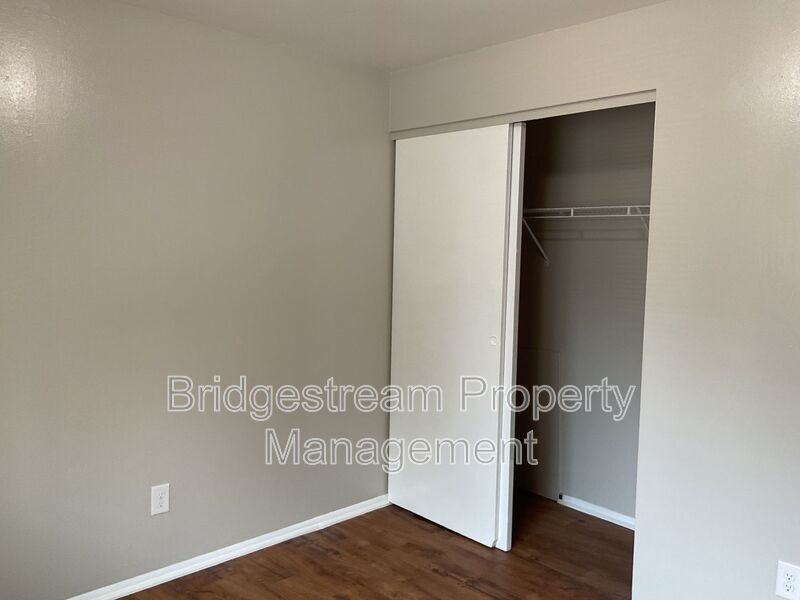 Cozy 2 Bed, 1 Bath Ranch Style Apartment in Huber Heights property image