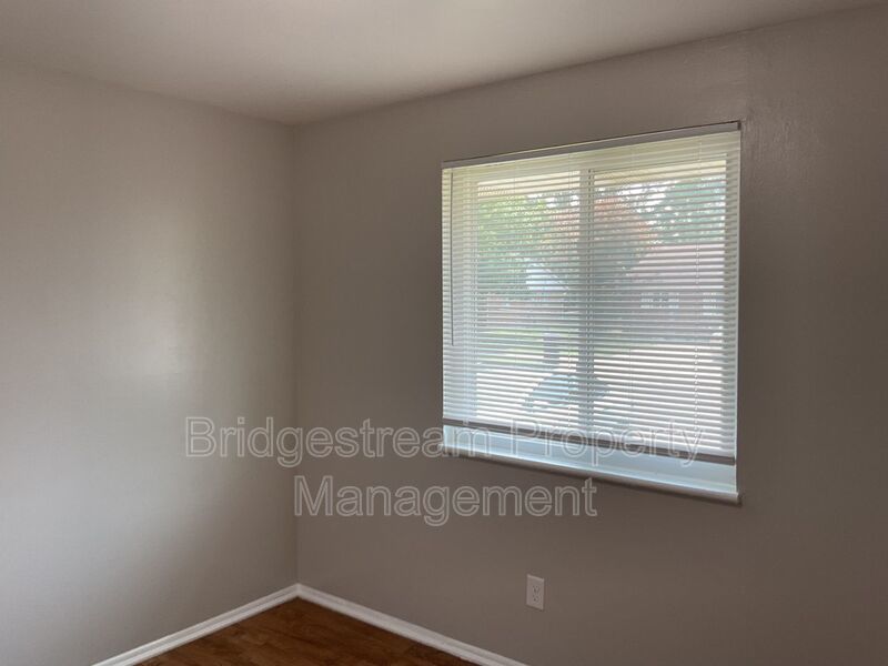 Cozy 2 Bed, 1 Bath Ranch Style Apartment in Huber Heights property image
