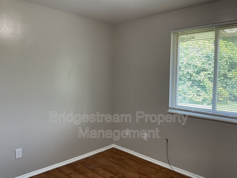 Cozy 2 Bed, 1 Bath Ranch Style Apartment in Huber Heights property image