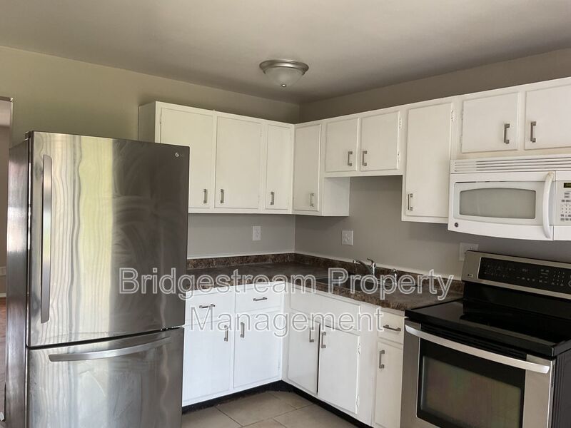 Cozy 2 Bed, 1 Bath Ranch Style Apartment in Huber Heights property image