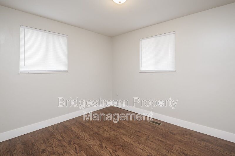 Charming Ranch-Level 2-Bedroom, 1-Bath Unit in Huber Heights property image