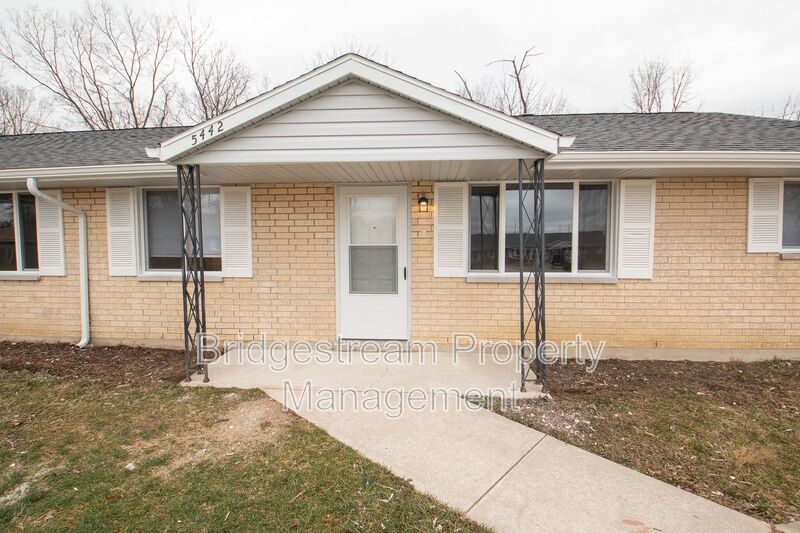 Charming Ranch-Level 2-Bedroom, 1-Bath Unit in Huber Heights property image