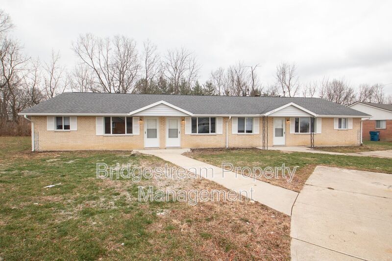 Charming Ranch-Level 2-Bedroom, 1-Bath Unit in Huber Heights property image
