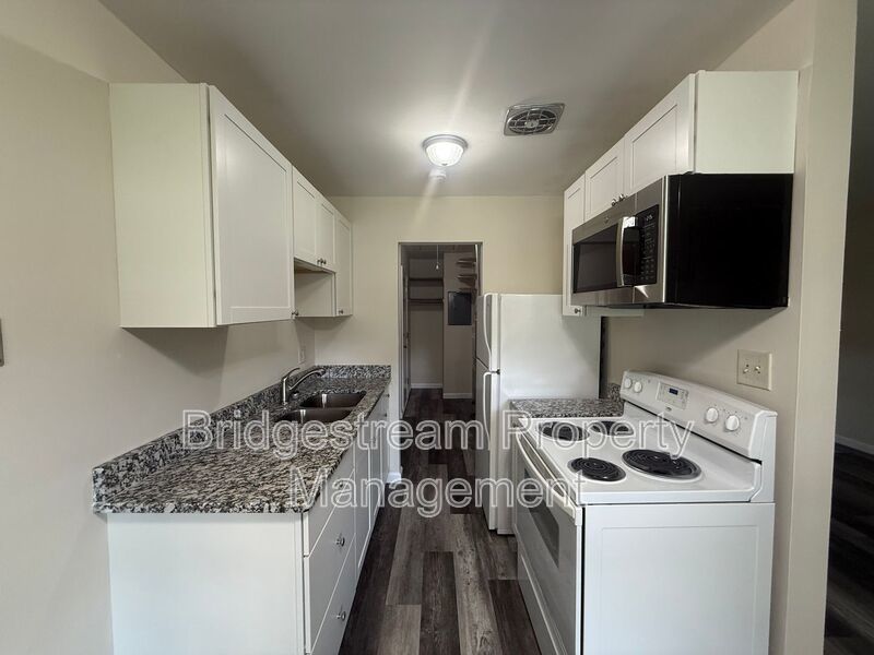 Cozy 1 Bed, 1 Bath Apartment Now Available property image
