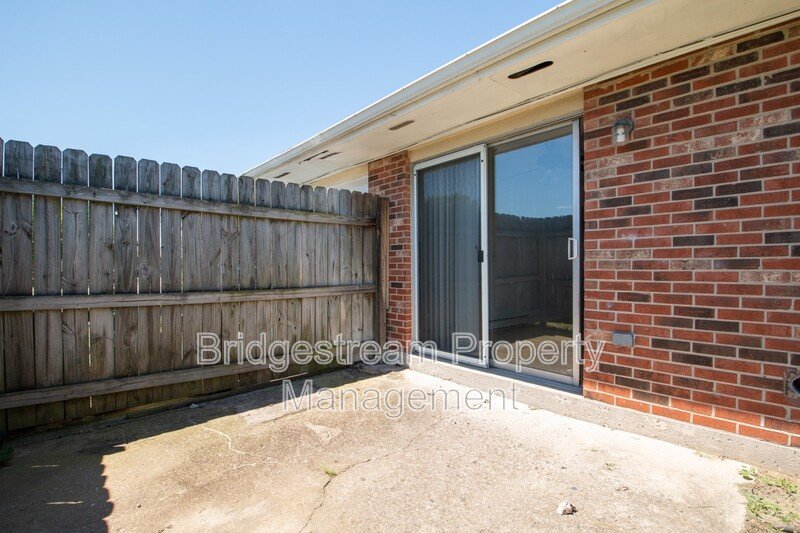 2 Bedroom Apartment property image