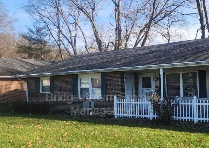 Cozy 2 Bed, 1 Bath Apartment in Germantown property image