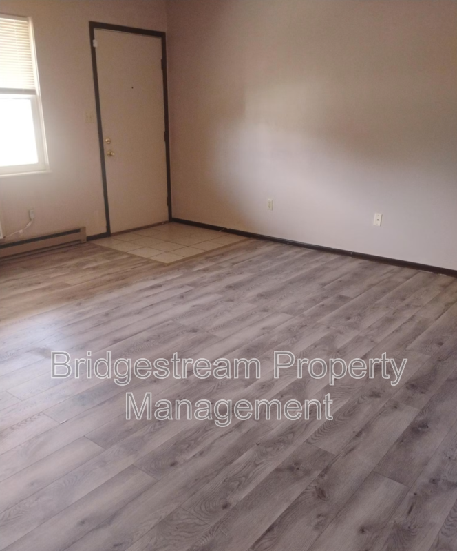 Cozy 2 Bed, 1 Bath Apartment in Germantown property image