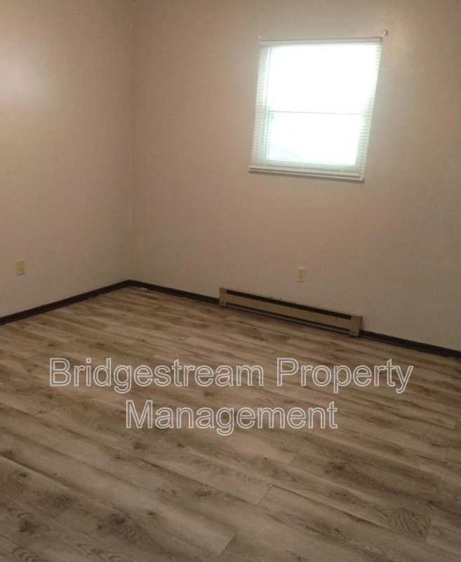 Cozy 2 Bed, 1 Bath Apartment in Germantown property image