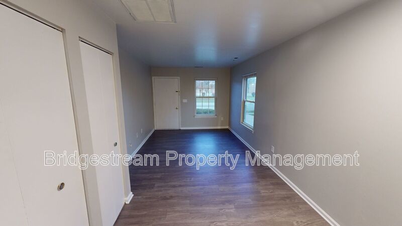 Cozy 1 Bed, 1 Bath Unit Coming Soon property image